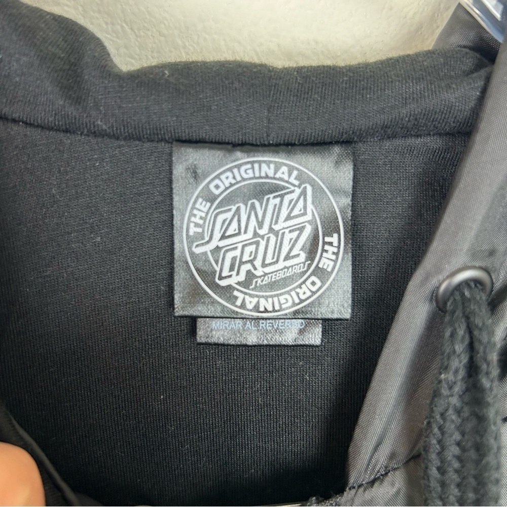 Santa Cruz Skateboards Windbreaker size: s (juniors) - Picture 9 of 12